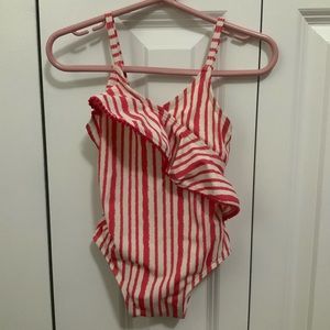 JESSICA SIMPSON’S toddler swimsuit